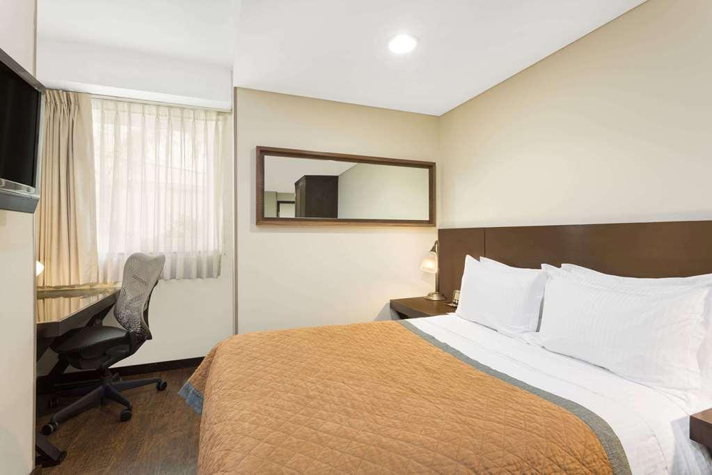 Wyndham Garden Mexico City - Polanco Extérieur photo
